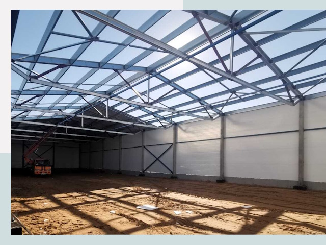 Строительство сенохранилищ в Мысках