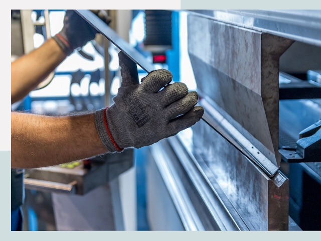 Гибка металла в Мысках